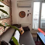 Cozy Flat To Taxim, Beyoglu, Pera, Galata Апартаменты