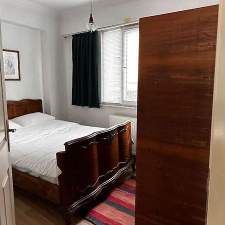 Cozy Flat To Taxim, Beyoglu, Pera, Galata *