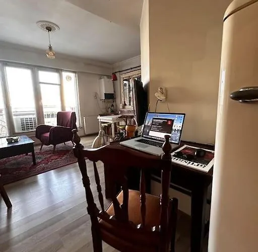 Cozy Flat To Taxim, Beyoglu, Pera, Galata Appartement *