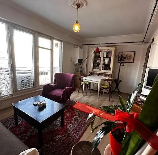 Cozy Flat To Taxim, Beyoglu, Pera, Galata Appartement *